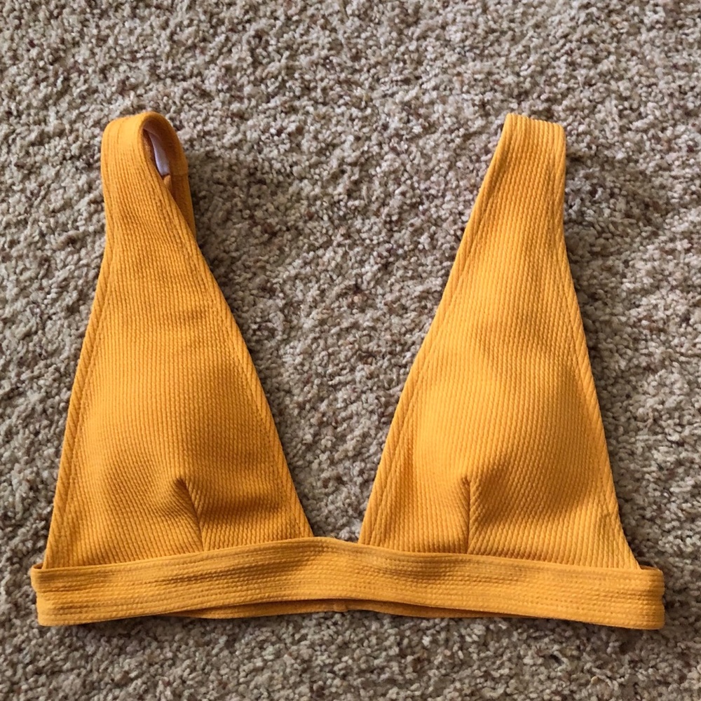 Bathing suit top